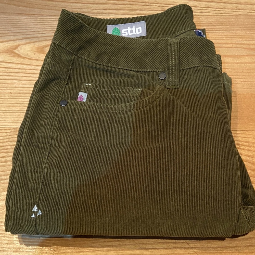 Stio (womens) Corduroy Pants - Olive Green size 6S